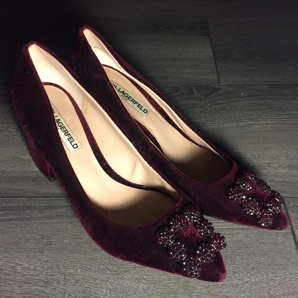 Karl lager field ADONA  SUDE BLOCK HEEL PUMP